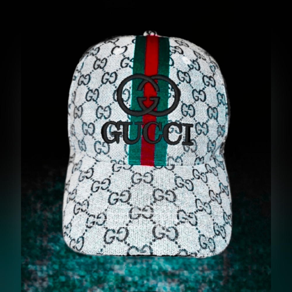 Gucci Original Monogram Gray Supreme Canvas Hat - Picture 3 of 13
